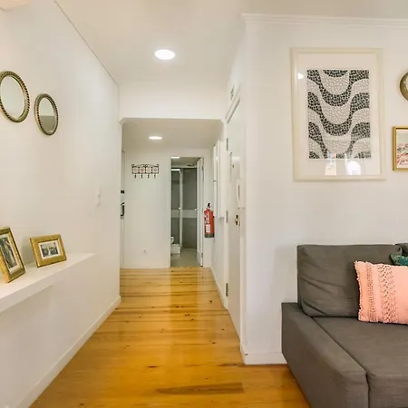 Amazing Castle Views In Historic Center Lizbona