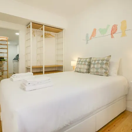 Amazing Castle Views In Historic Center Апартаменти Лісабон