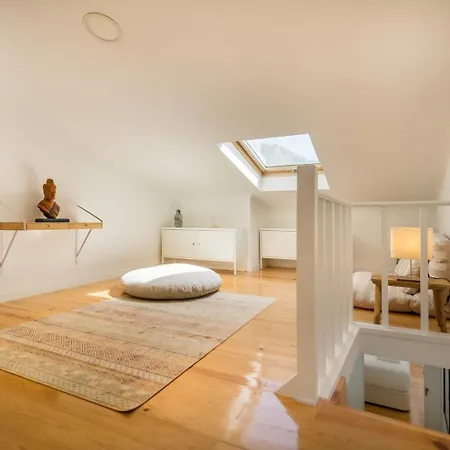 Amazing Castle Views In Historic Center