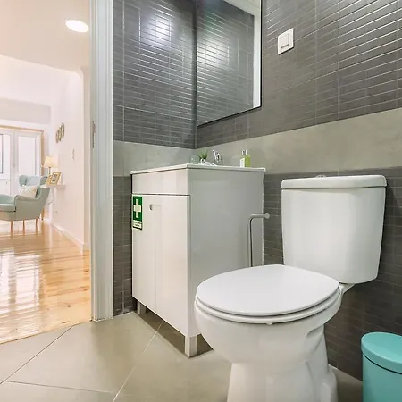 Amazing Castle Views In Historic Center Лиссабон