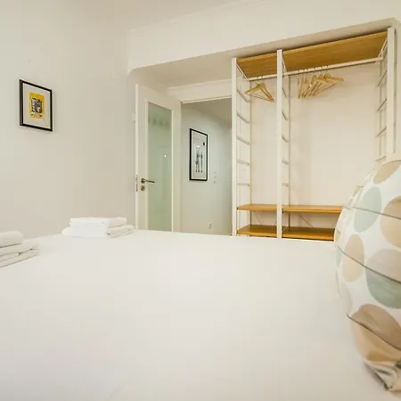 Amazing Castle Views In Historic Center Apartment *